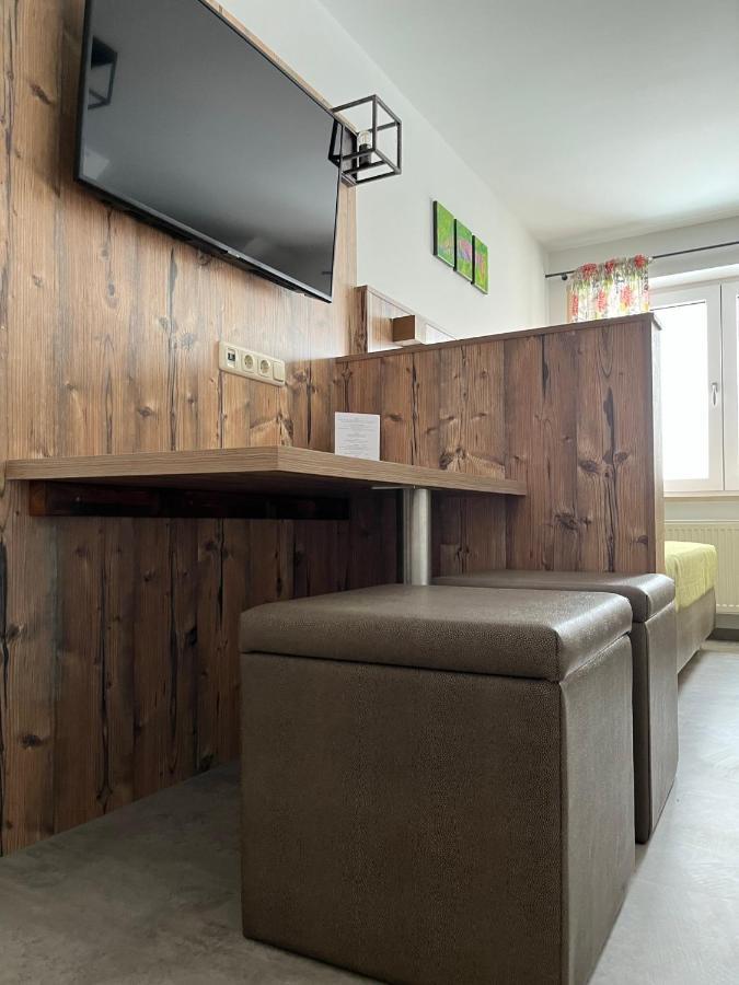 Hofmann'S Apartements & Ferienwohnungen Oberdachstetten Extérieur photo