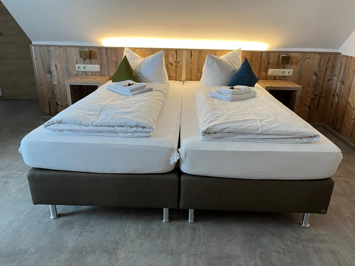 Hofmann'S Apartements & Ferienwohnungen Oberdachstetten Extérieur photo