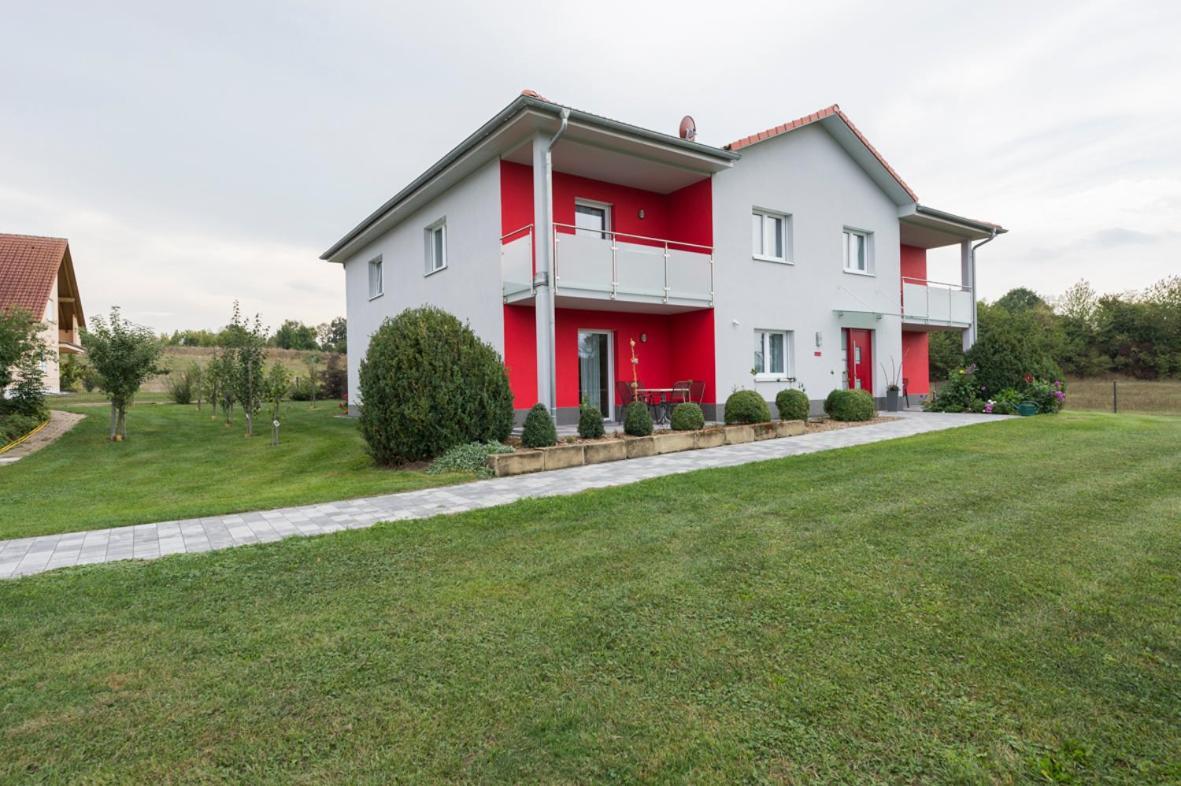 Hofmann'S Apartements & Ferienwohnungen Oberdachstetten Extérieur photo