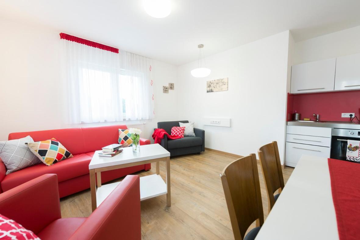Hofmann'S Apartements & Ferienwohnungen Oberdachstetten Extérieur photo