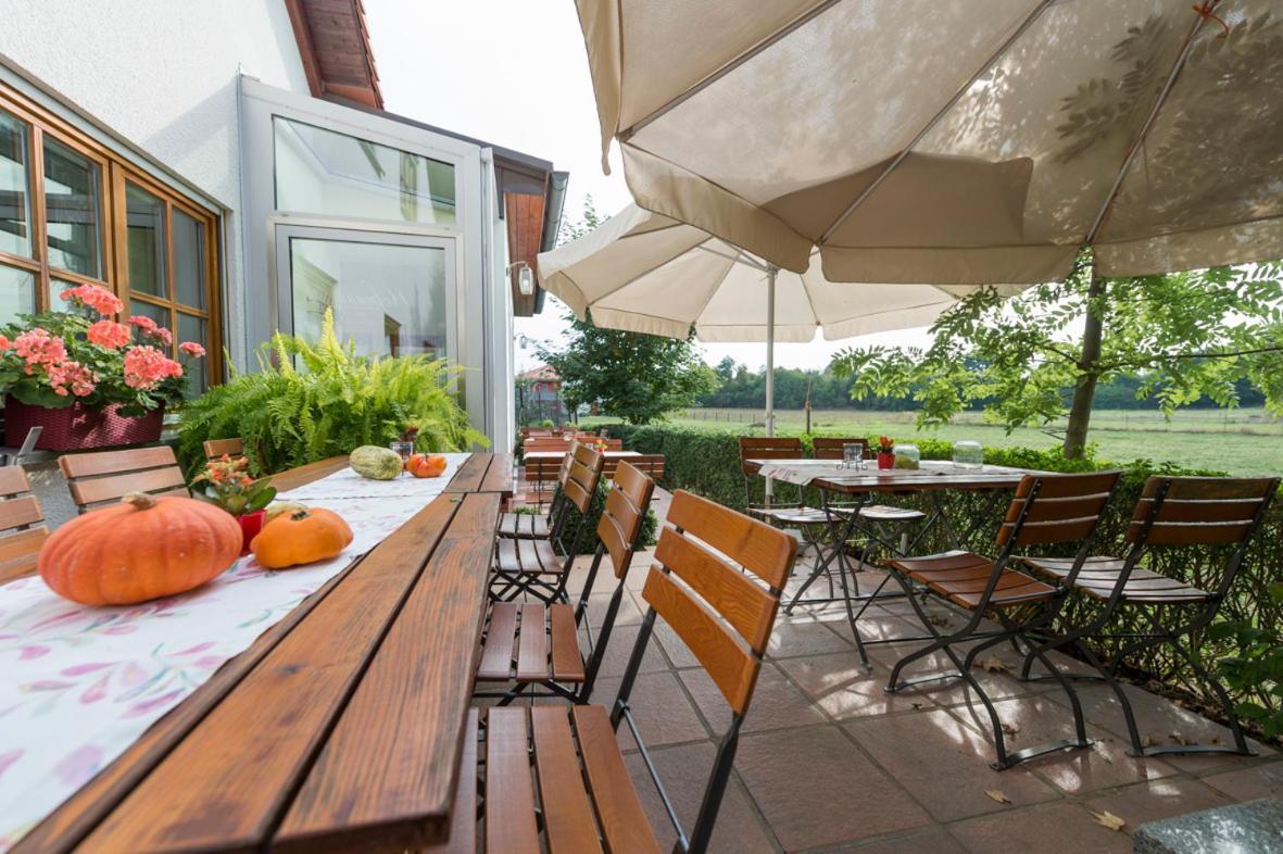 Hofmann'S Apartements & Ferienwohnungen Oberdachstetten Extérieur photo